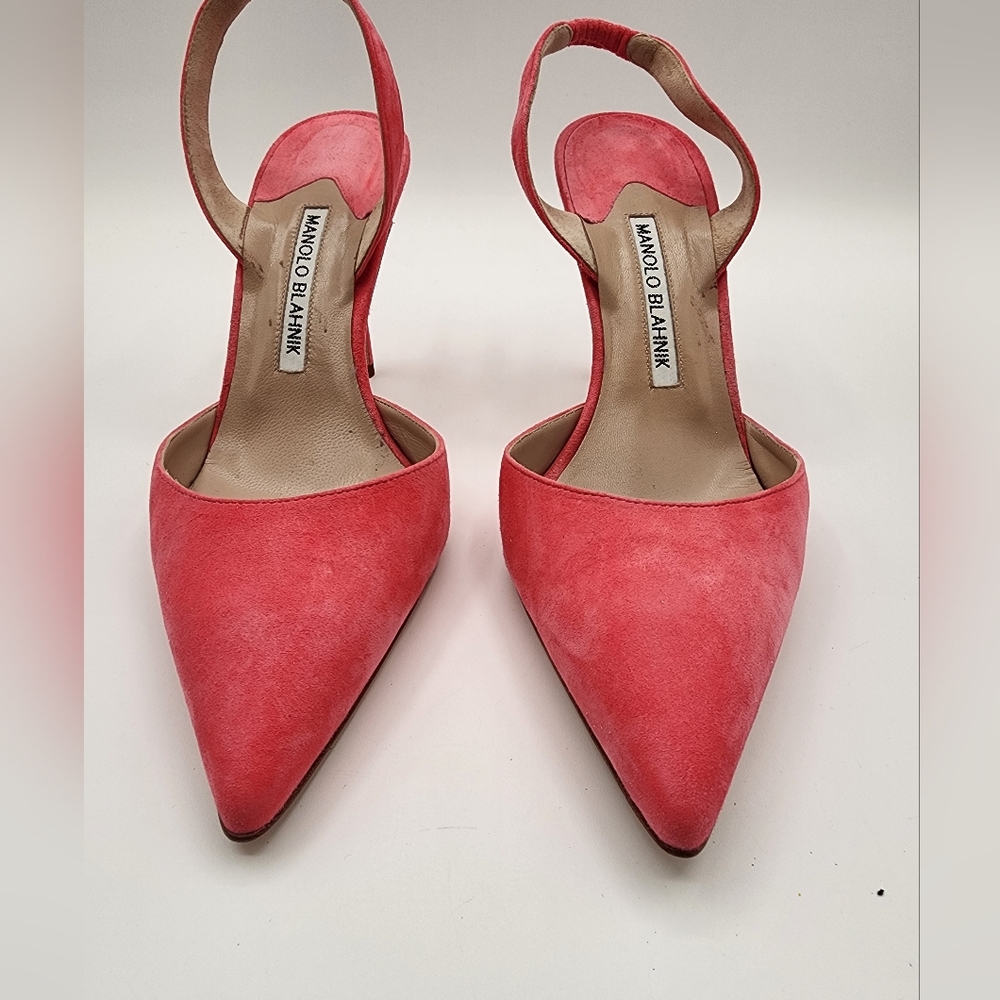 Manolo Blahnik Carolyne Slingback Pumps - Pink Suede - Picture 2 of 6